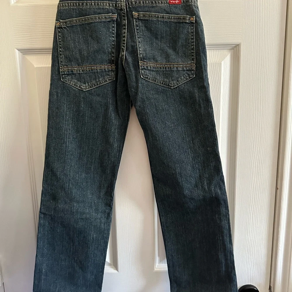 NWOT - Wrangler Kids Blue Jeans - Picture 3 of 3